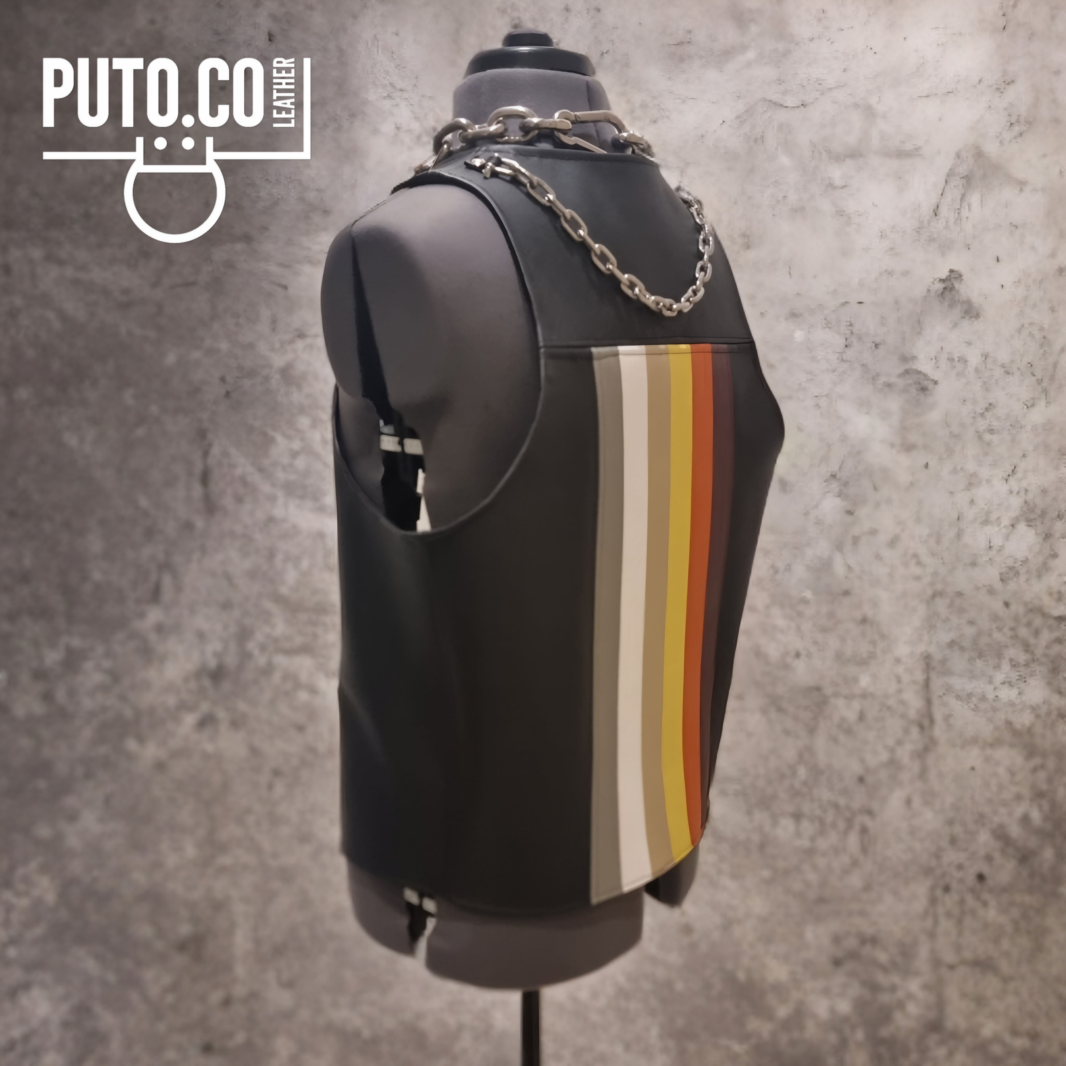 The Chained Vest — Ursus Collection — 8