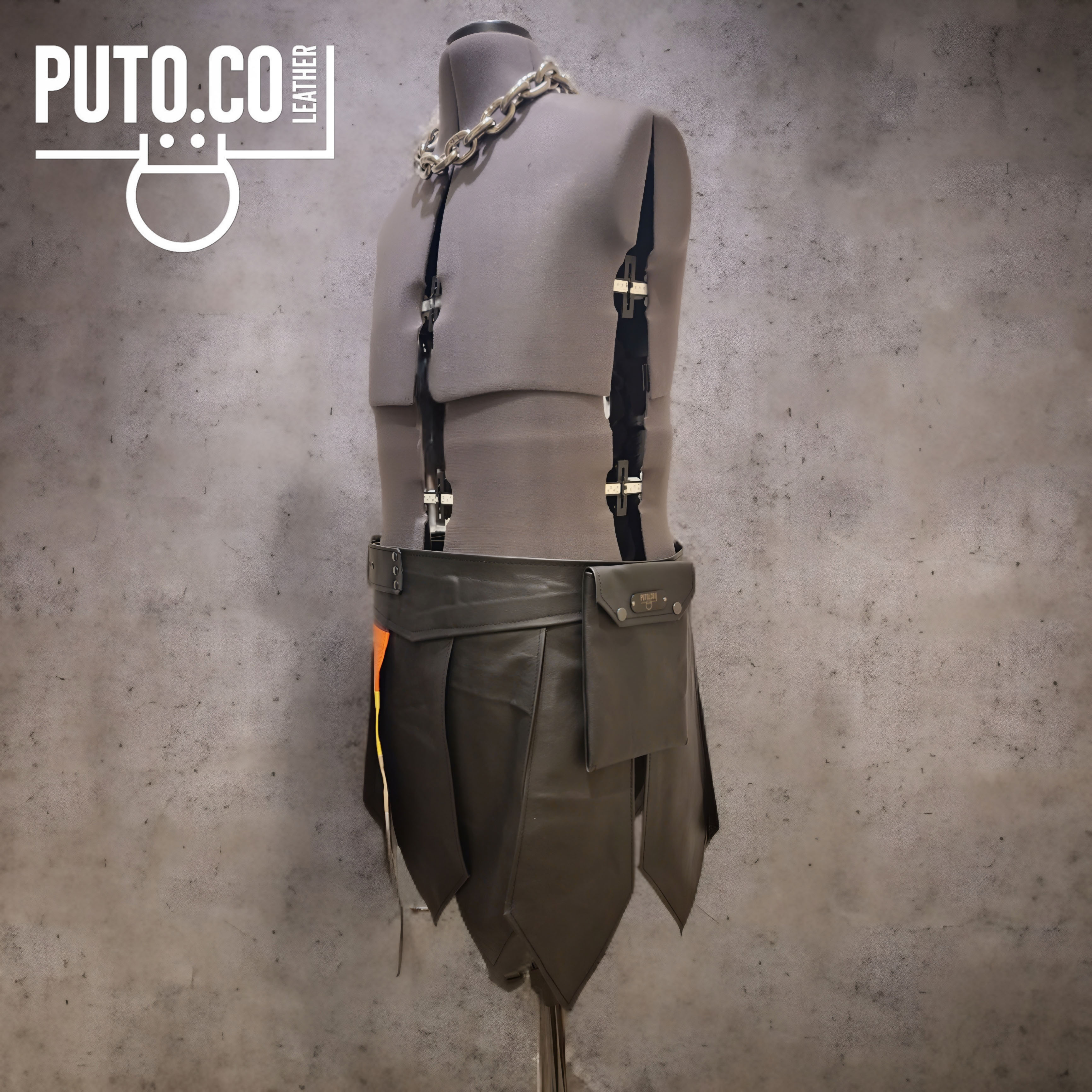 The Roman Tease Kilt — Ursus Collection — 8